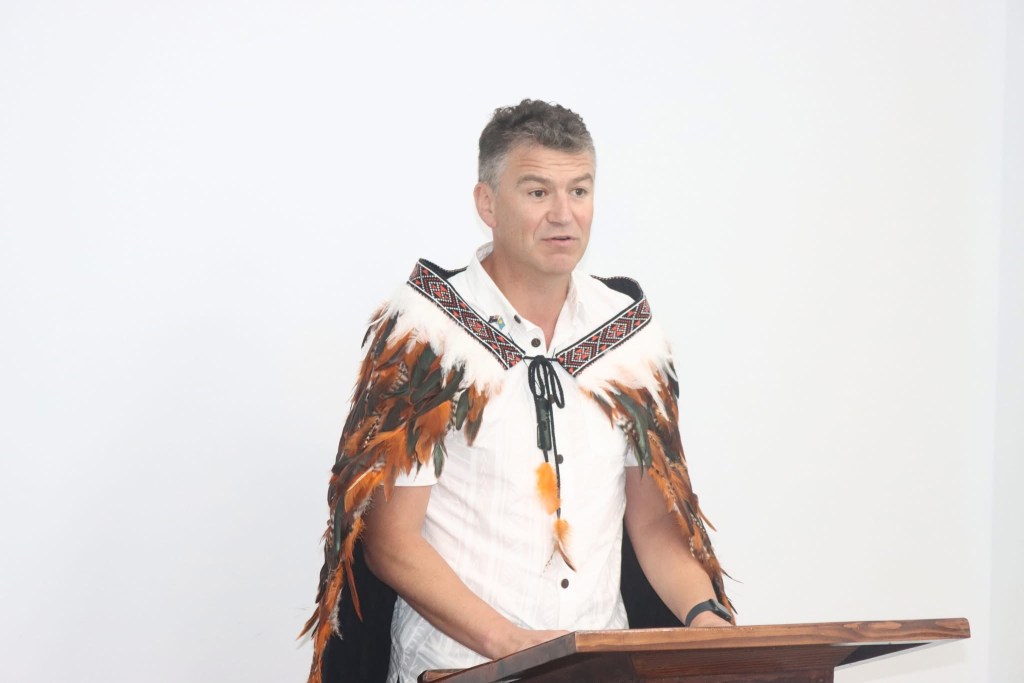 New Zealand Ambassador Stuart Horne Presents Credentials to Palau President